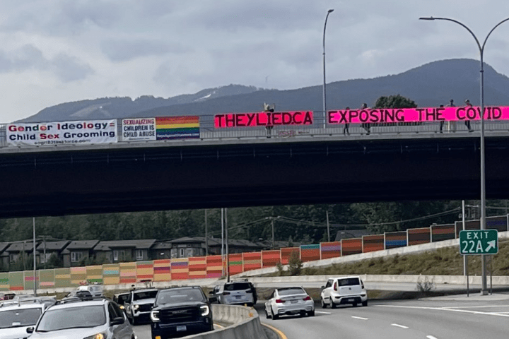 North Vancouver district grows impatient as RCMP fails to remove 'hateful' overpass protesters - Vimarsana News