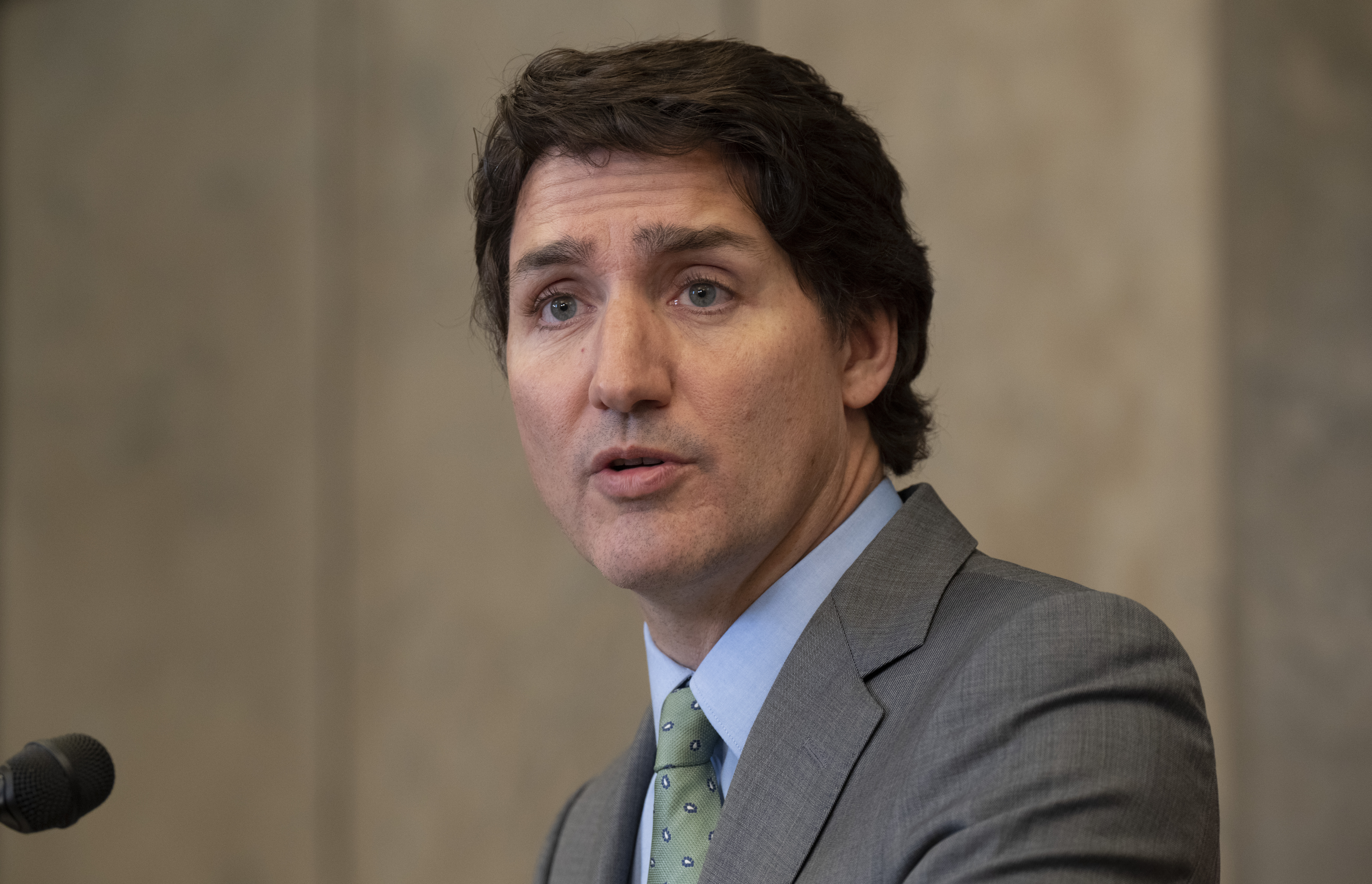 Justin Trudeau shows no interest in compromising with Meta, Google over  online news bill