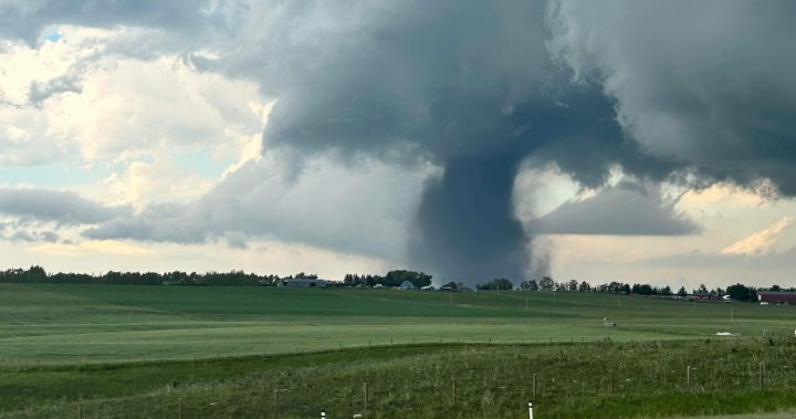 Se ha levantado una advertencia de tornado severo para el condado de Mountain View, Alta.  -Calgary
