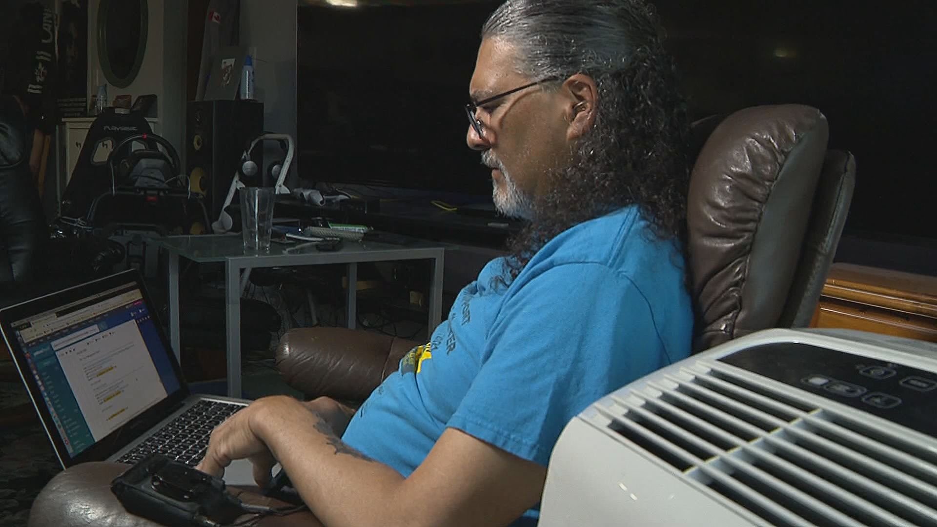 Renters in B.C. building told they can't have air conditioners - Vimarsana News