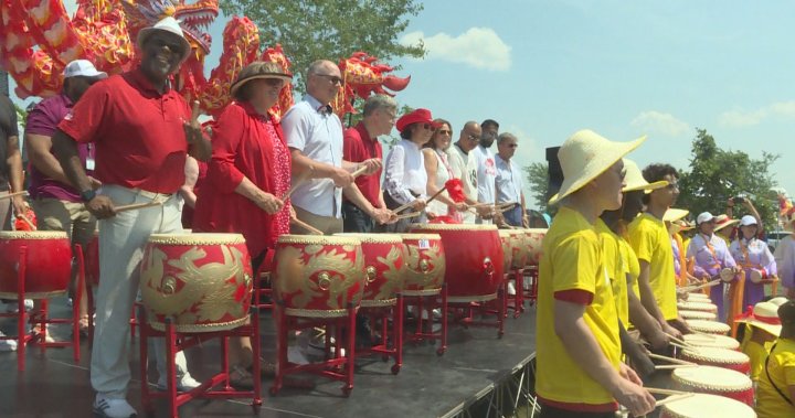 Canada Day drum event builds togetherness, displays diversity – Winnipeg | Globalnews.ca