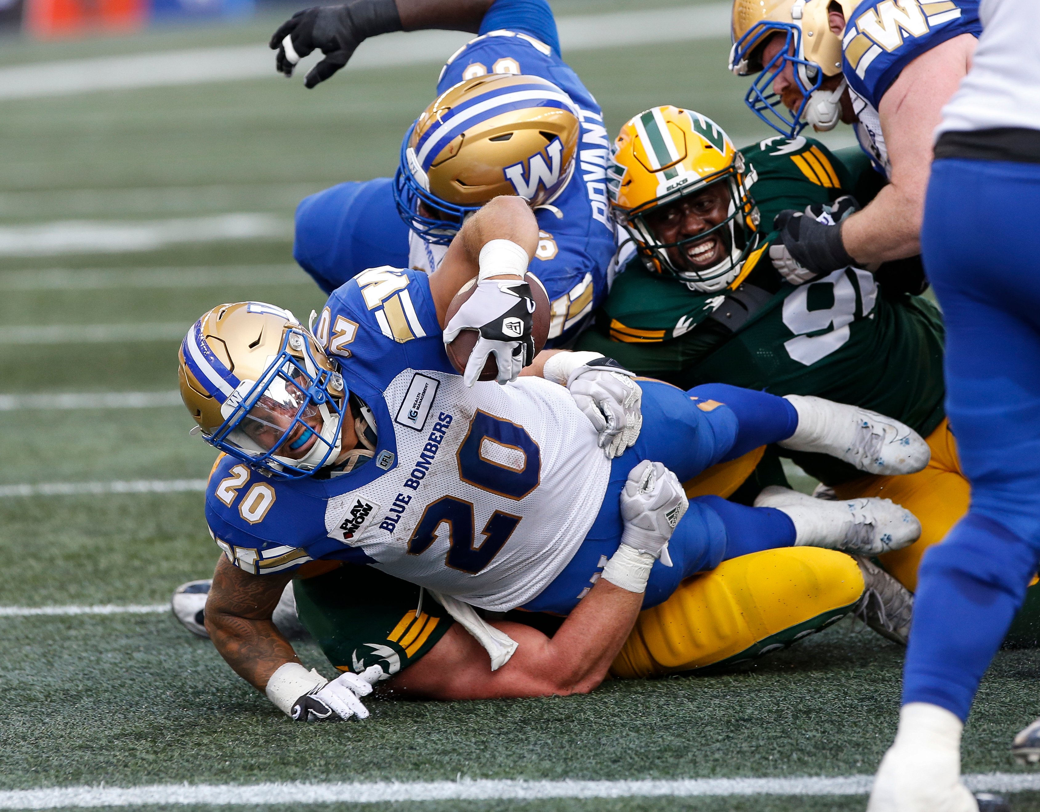 Blue Bombers wear down Elks in 28-14 victory - Edmonton - Vimarsana News