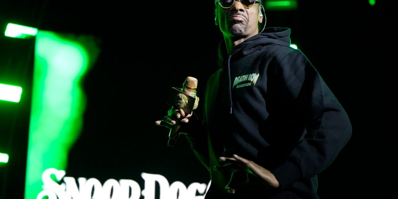 Snoop Dogg Cancels Concert So He Can ‘Stand In Solidarity’ With Striking Writers & Actors