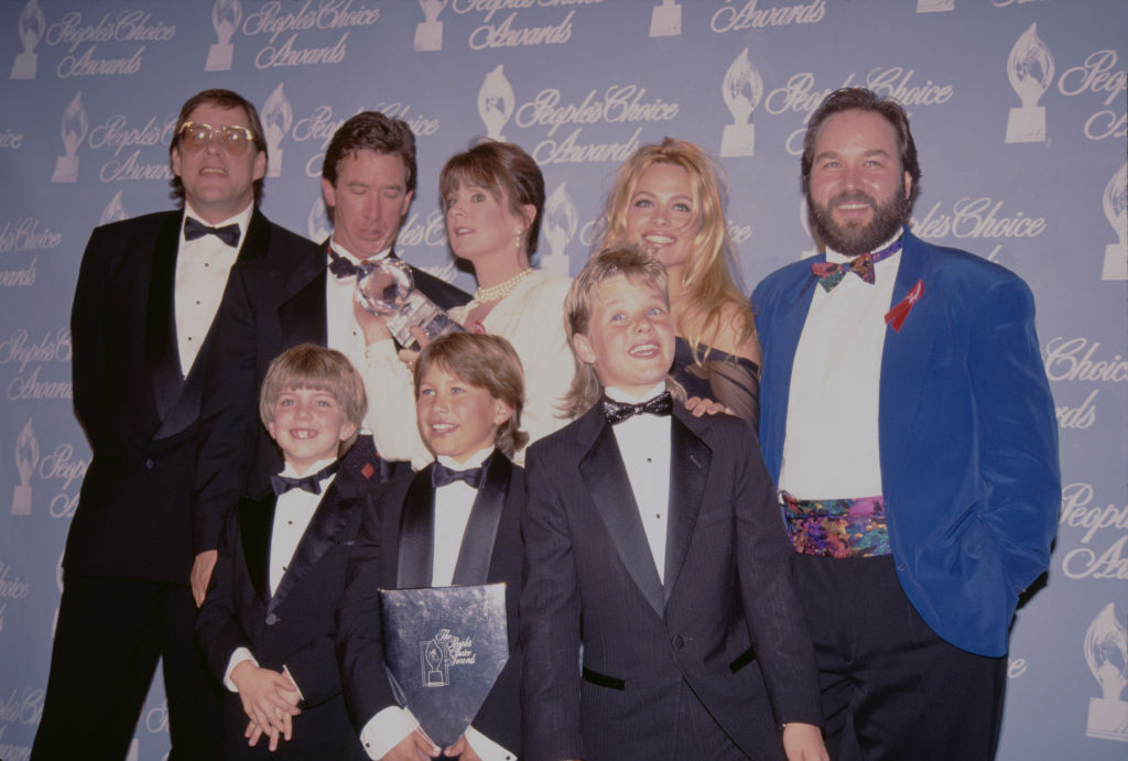 The cast of 'Home Improvement' poses for a red carpet photo in 1992.