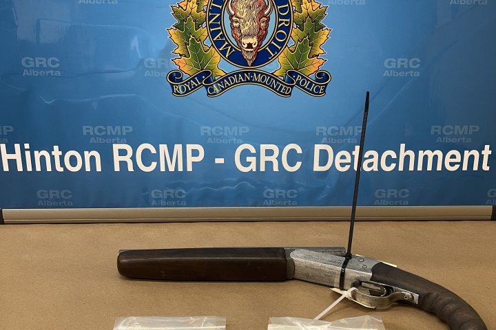 Hinton RCMP arrest armed man in stolen vehicle