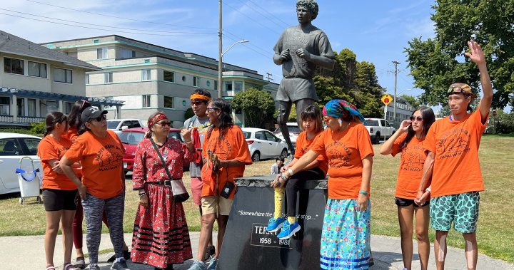 Kainai Nation runners reach Pacific Ocean after cross-country run for MMIWM
