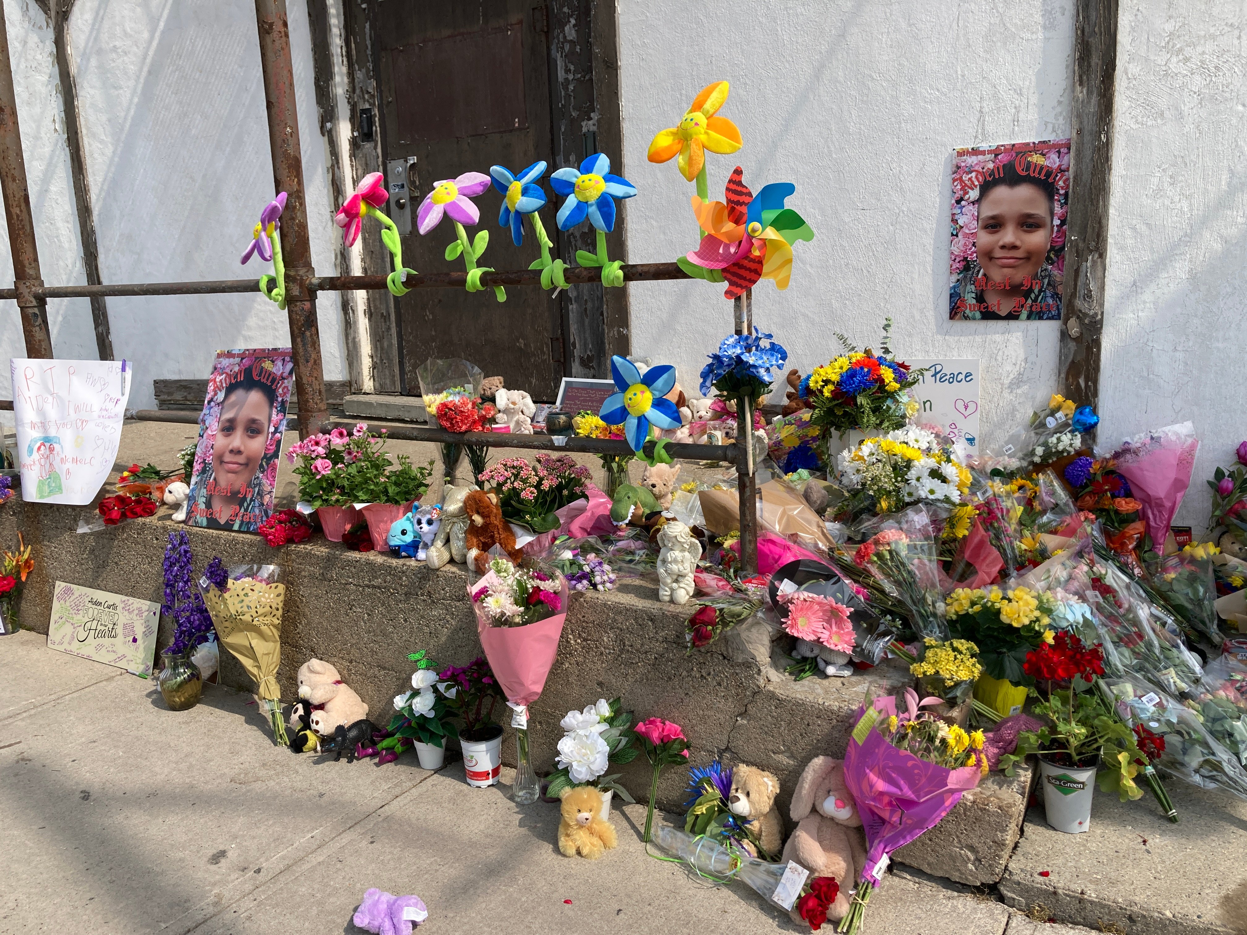 'A smile that could light up a room': Ontario community reeling after boy's tragic death - Vimarsana News