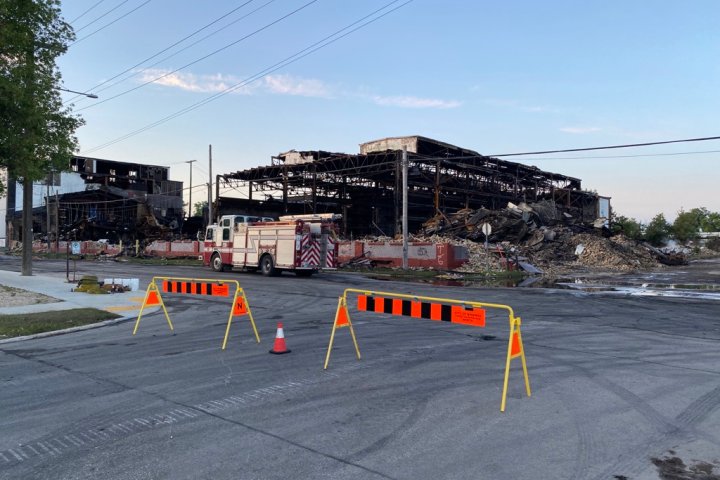 Winnipeg firefighters respond to fires at former Vulcan Iron Works building