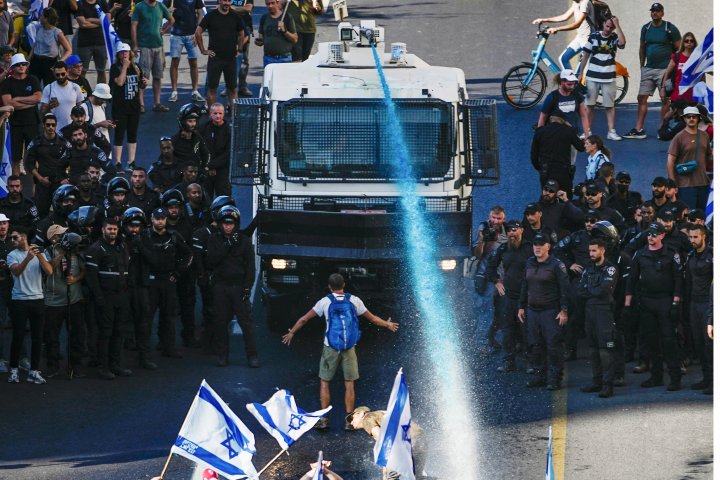 Anti-Netanyahu protests rage as Israel passes judicial bill