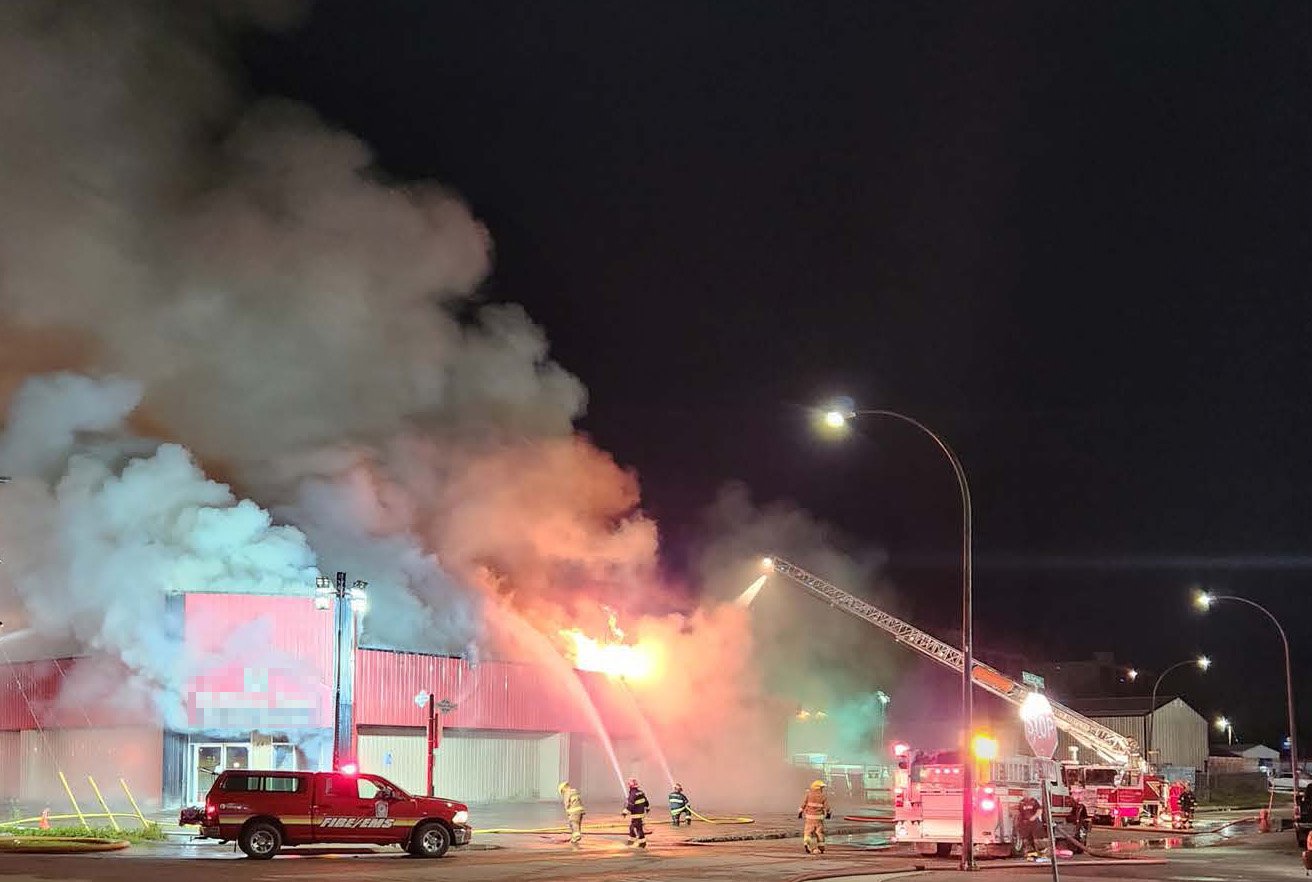 No one injured in Thompson, Man. commercial fire - Winnipeg - Vimarsana News