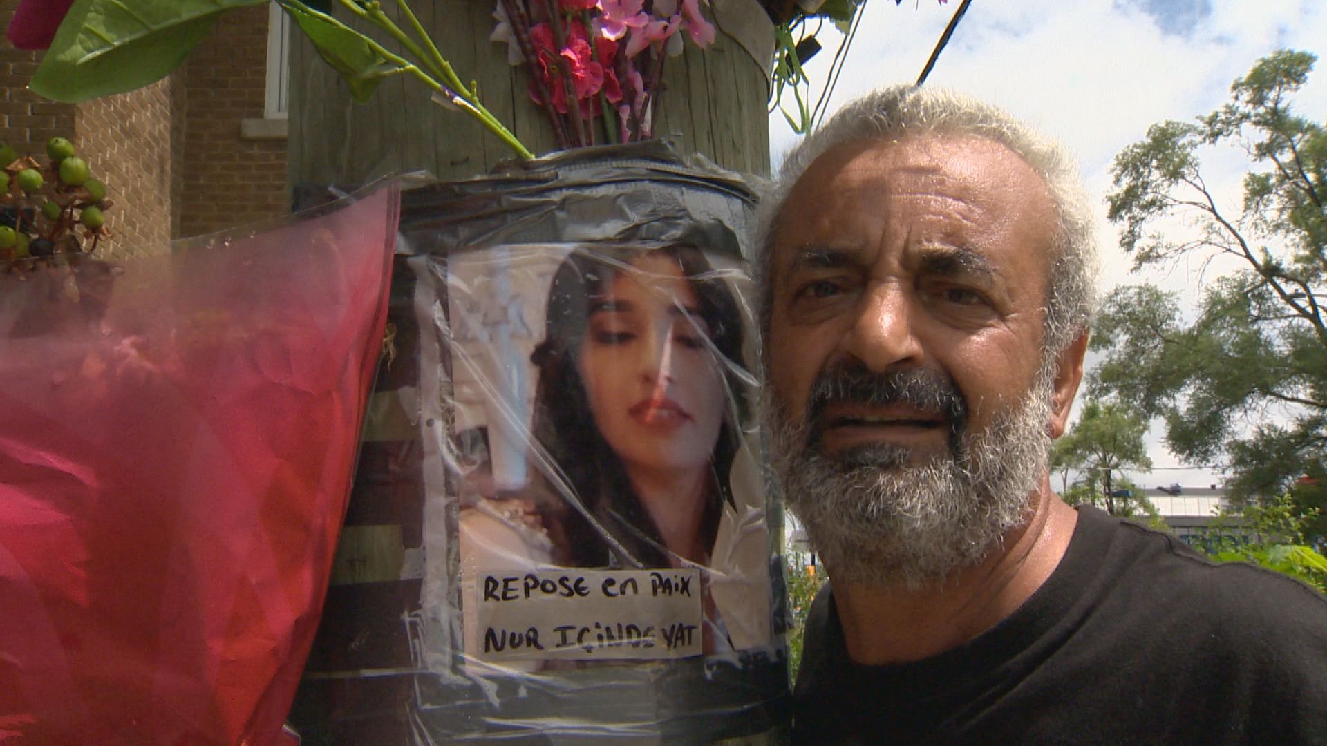 Father holds vigil for daughter who was struck, killed by truck in Montreal – Montreal | 24CA News
