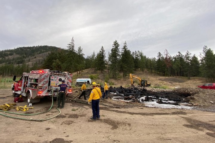 Crews quickly extinguish fire in West Kelowna, B.C., Saturday night