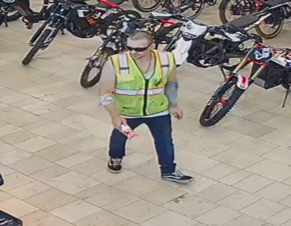 Man stole TV, scooter and threatened employees with axe in Vaughan: police