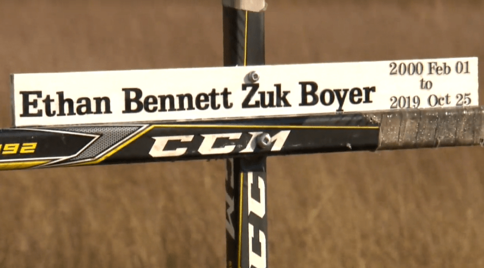 'A gut punch': parents stunned by removal of memorial to Winnipeg man killed on highway - Winnipeg - Vimarsana News