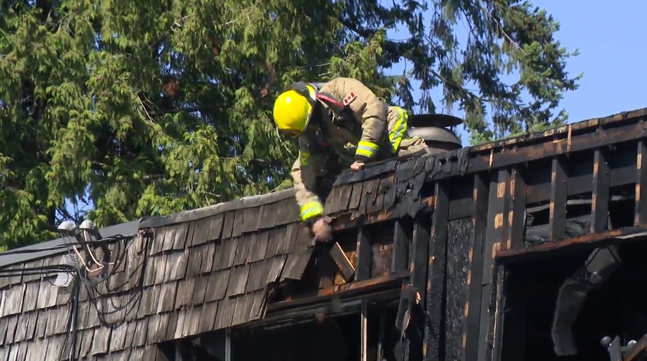 No Injuries, But 4 Residents Displaced After Burnaby, B.C. House Fire ...