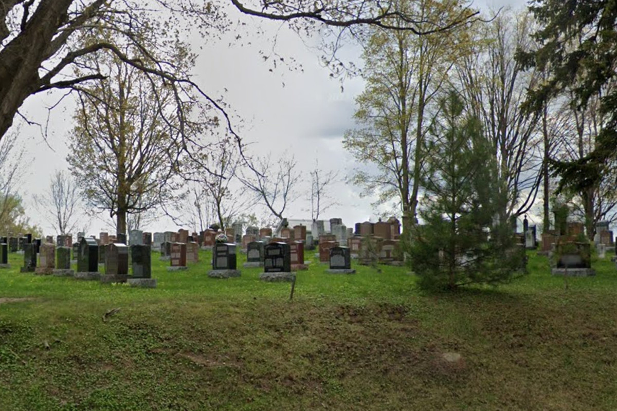 A cemetery on Erbs Road in Baden.