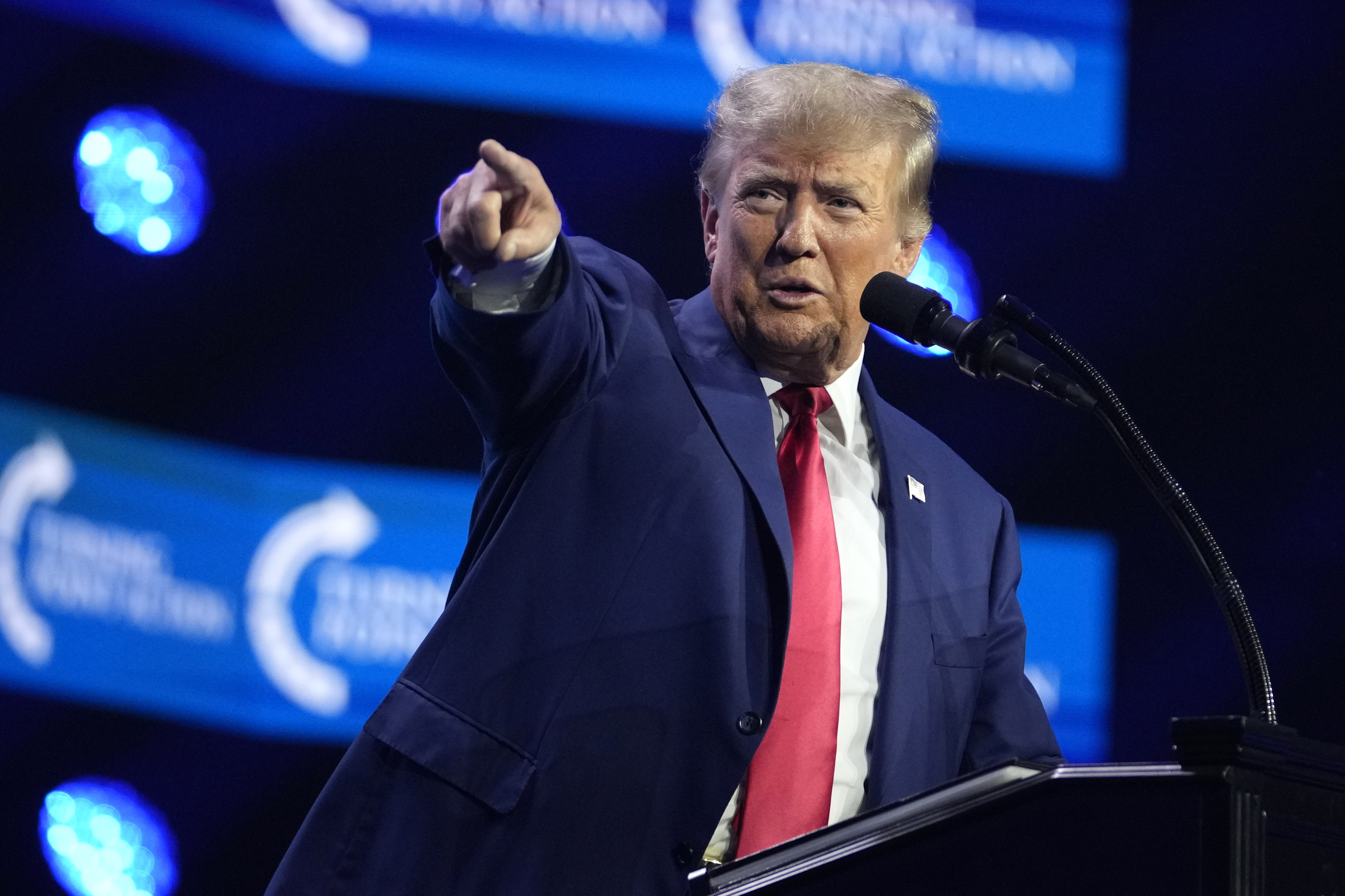 Trump Says He’s A Target Of Probe Into 2020 Election Overturn Efforts ...