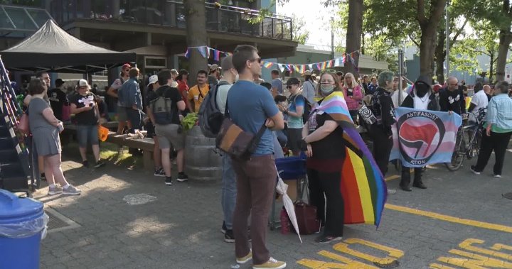 ‘Literally just art’: Dozens support Vancouver drag theatre camp, drown out protesters