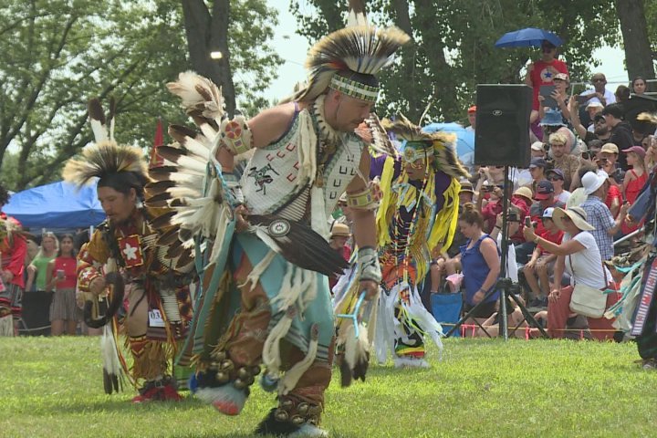 Kahnawake Pow Wow celebrates Indigenous culture in sweltering heat