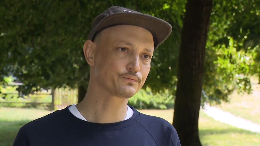 Ronny Borkowski has been told he has incurable leukemia, but that a drug could help him live longer. The catch? The $8,000 per month treatment isn't covered by the government. 