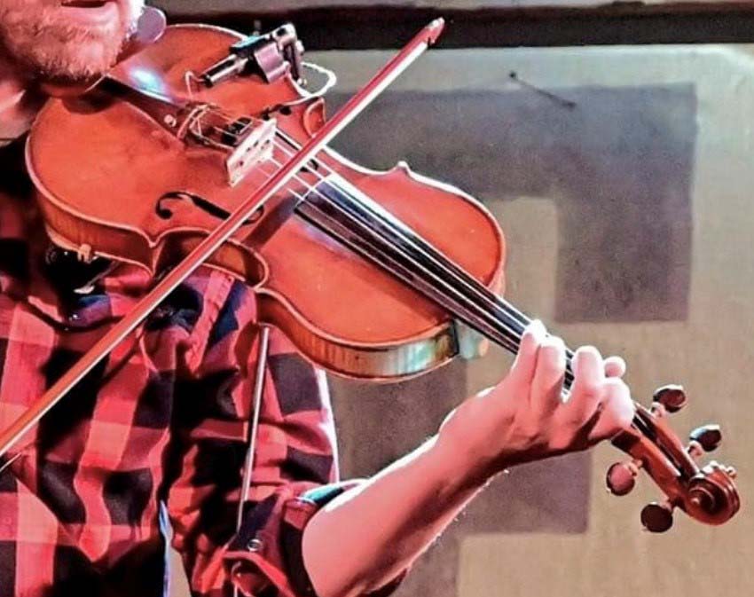 If you have any information regarding the whereabouts of this violin or have witnessed any suspicious activity, kindly contact the Kelowna RCMP at (250) 762-3300, referring to file number 2023-46714. For those wishing to maintain anonymity, please reach out to Central Okanagan Crime Stoppers at 1-800-222-8477 or submit a tip online at www.crimestoppers.net.