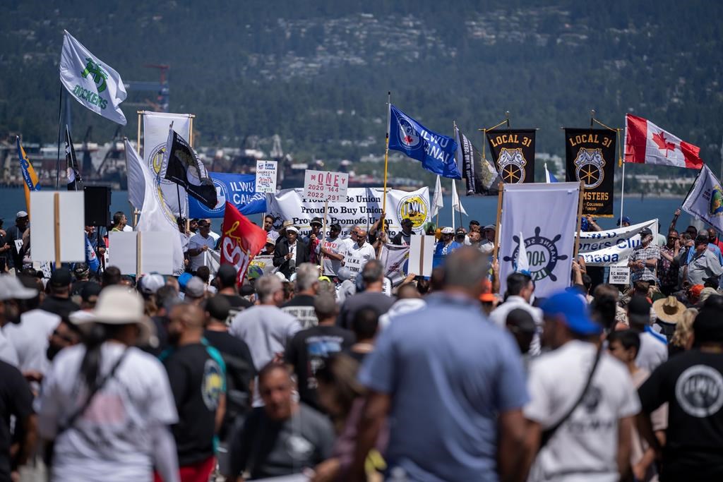 Union vote begins on B.C. port deal that could end months-long dispute  | 24CA News