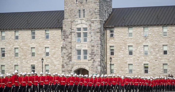 Канадските военни колежи са на кръстопът. Какво искат 2-ма висшисти сега