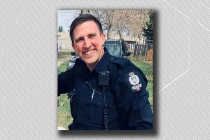 Edmonton police officer charged with assault with a weapon in connection with 2019 arrest