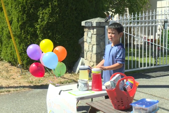 ‘Lots of memories’: 8-year-old fundraises for B.C. hospitals on anniversary of dad’s death