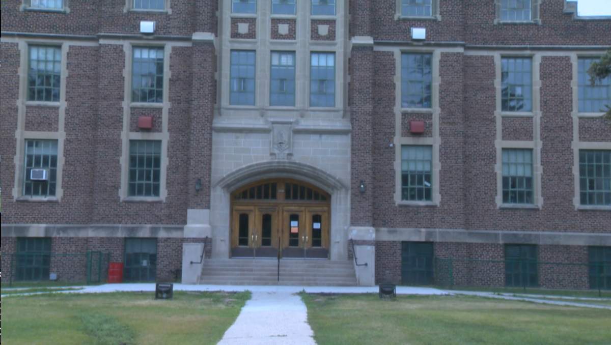 A former Balfour Collegiate student is seeking students for a 50-year-reunion.