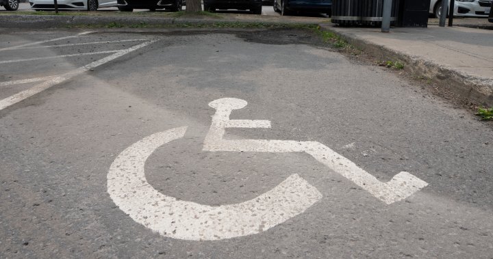 Жителите на Квебек, живеещи с увреждания, изразяват загриженост относно новата здравна реформа