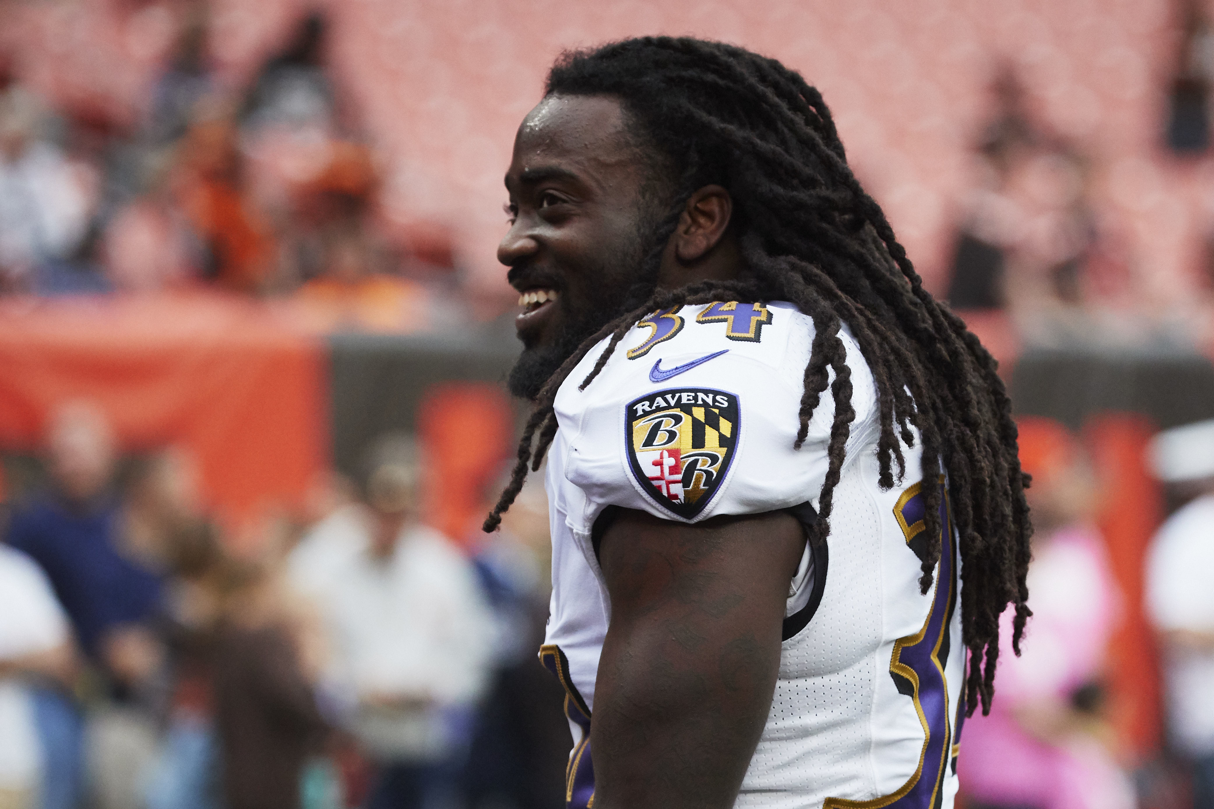 HEARTBREAKING. FORMER RAVENS ALEX COLLINS PASSED AWAY. 