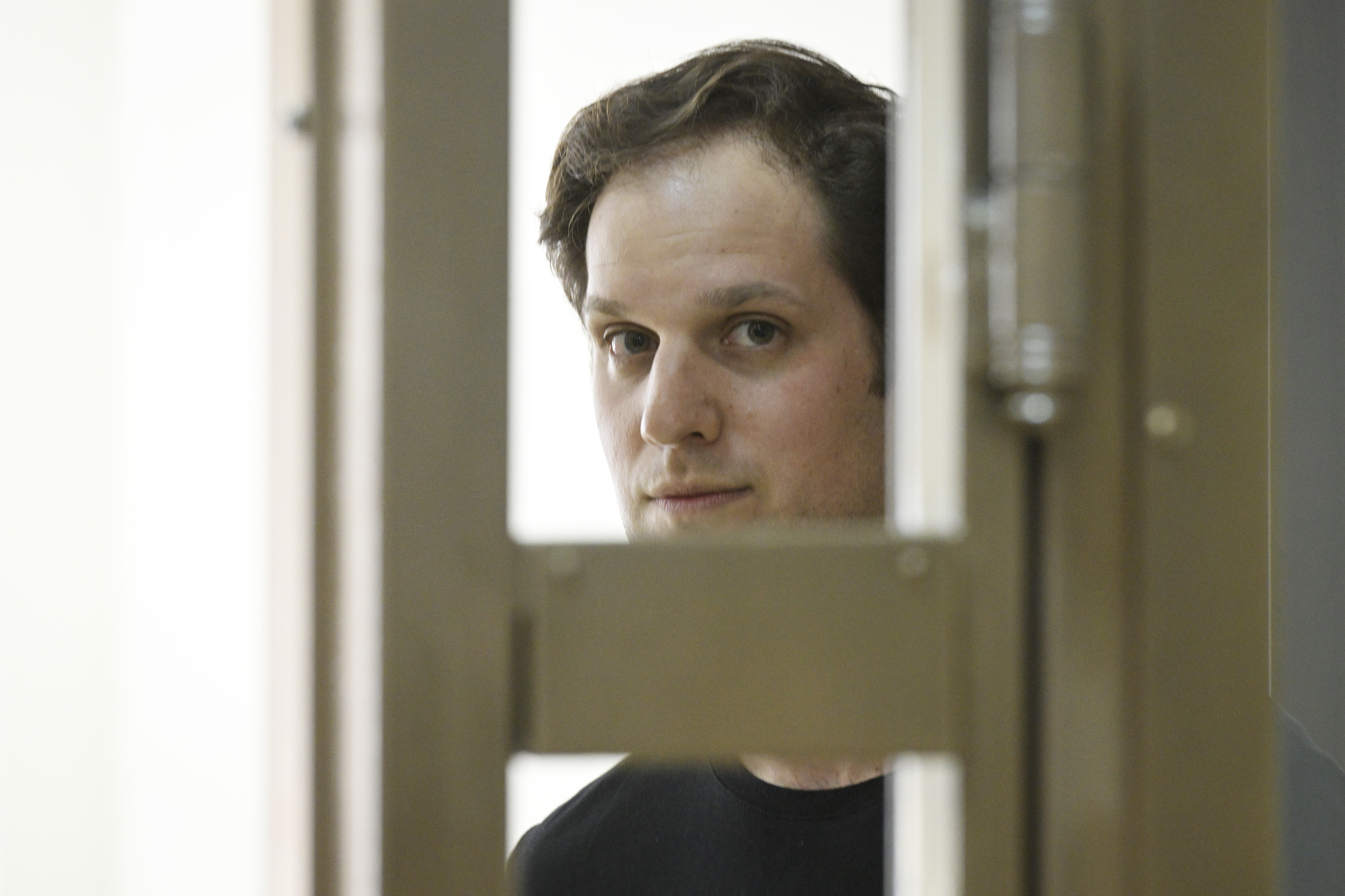 Russia extends pre-trial detention of U.S. journalist by 3 months – National | 24CA News