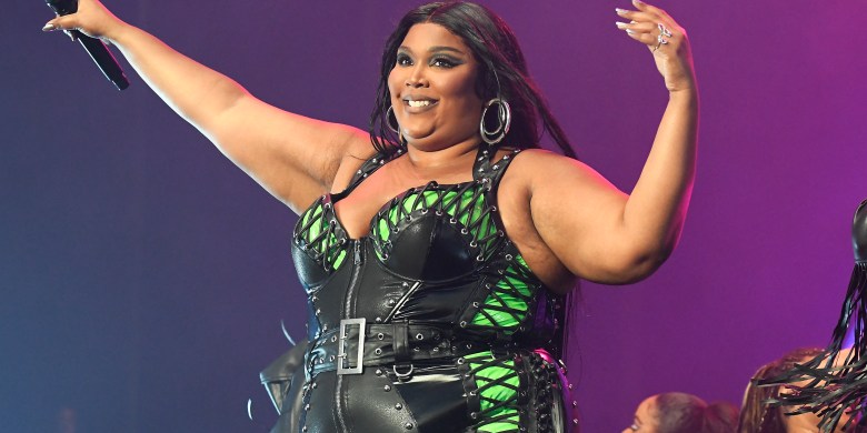 Lizzo's tour dancers support singer in midst of toxic workplace lawsuit