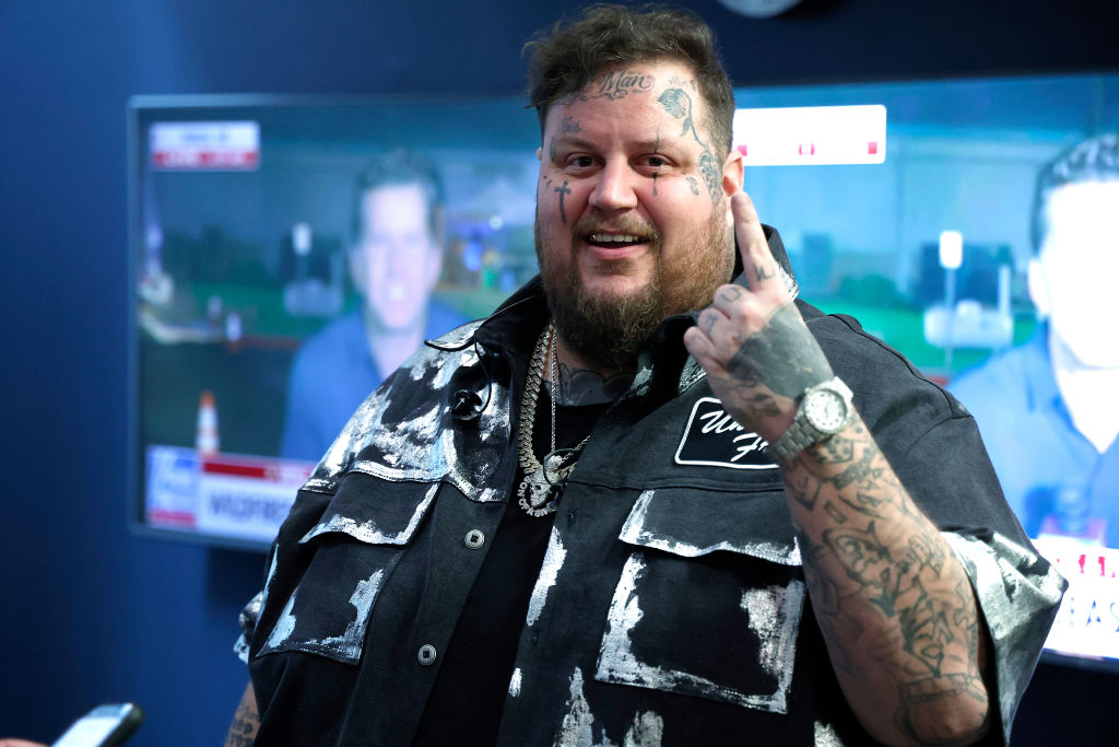 Jelly Roll Need A Favor Four Weeks #1 on ACC with Kix Brooks - Vimarsana News