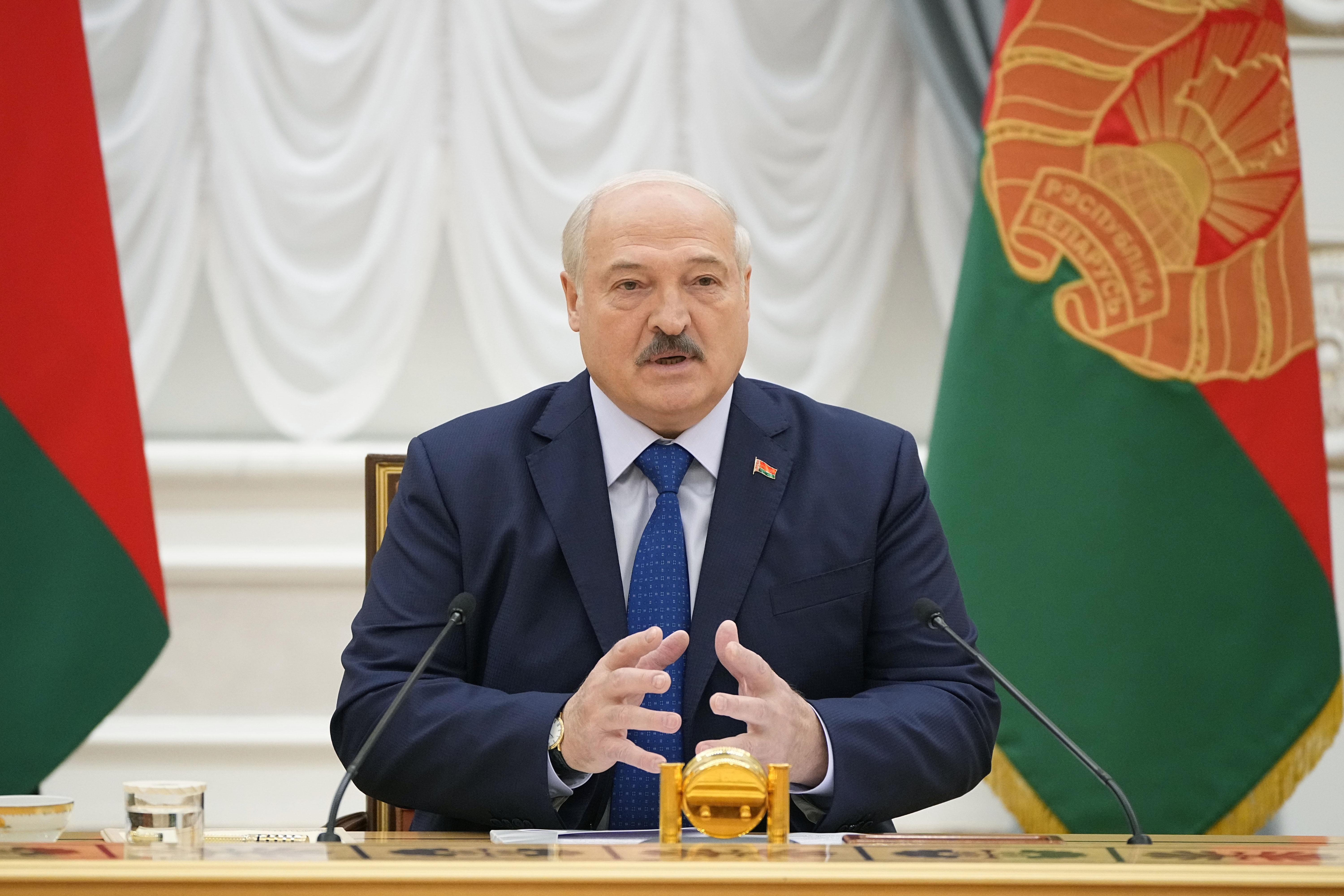 Belarus leader Lukashenko says he urged Wagner’s Prigozhin to ‘watch out’ – National | 24CA News