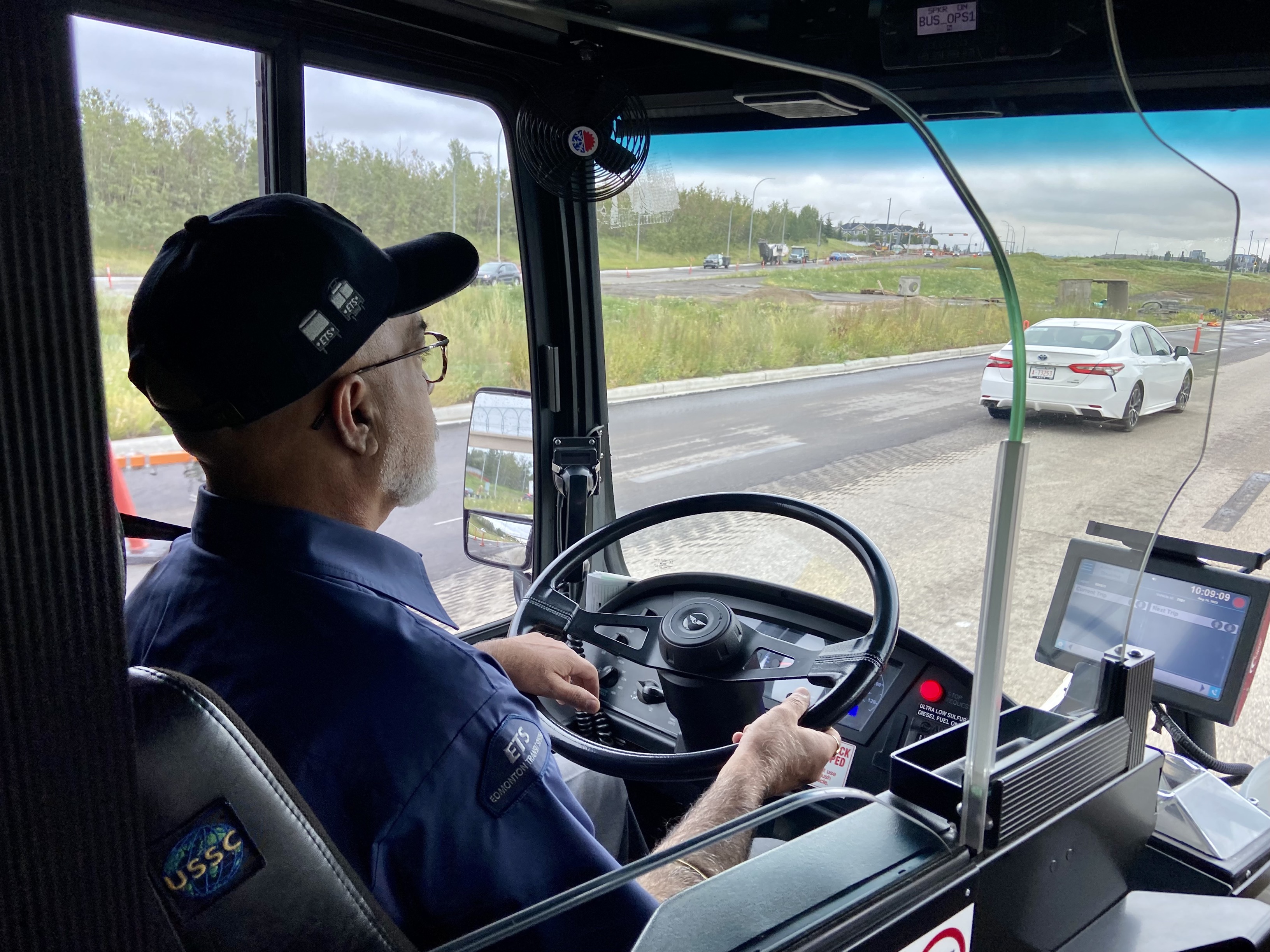 Кметовете на двата най големи града в Албърта казаха че провинцията