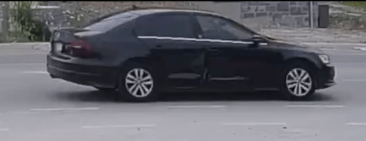 Police are seeking to locate a suspect after a robbery was reported in Pickering.