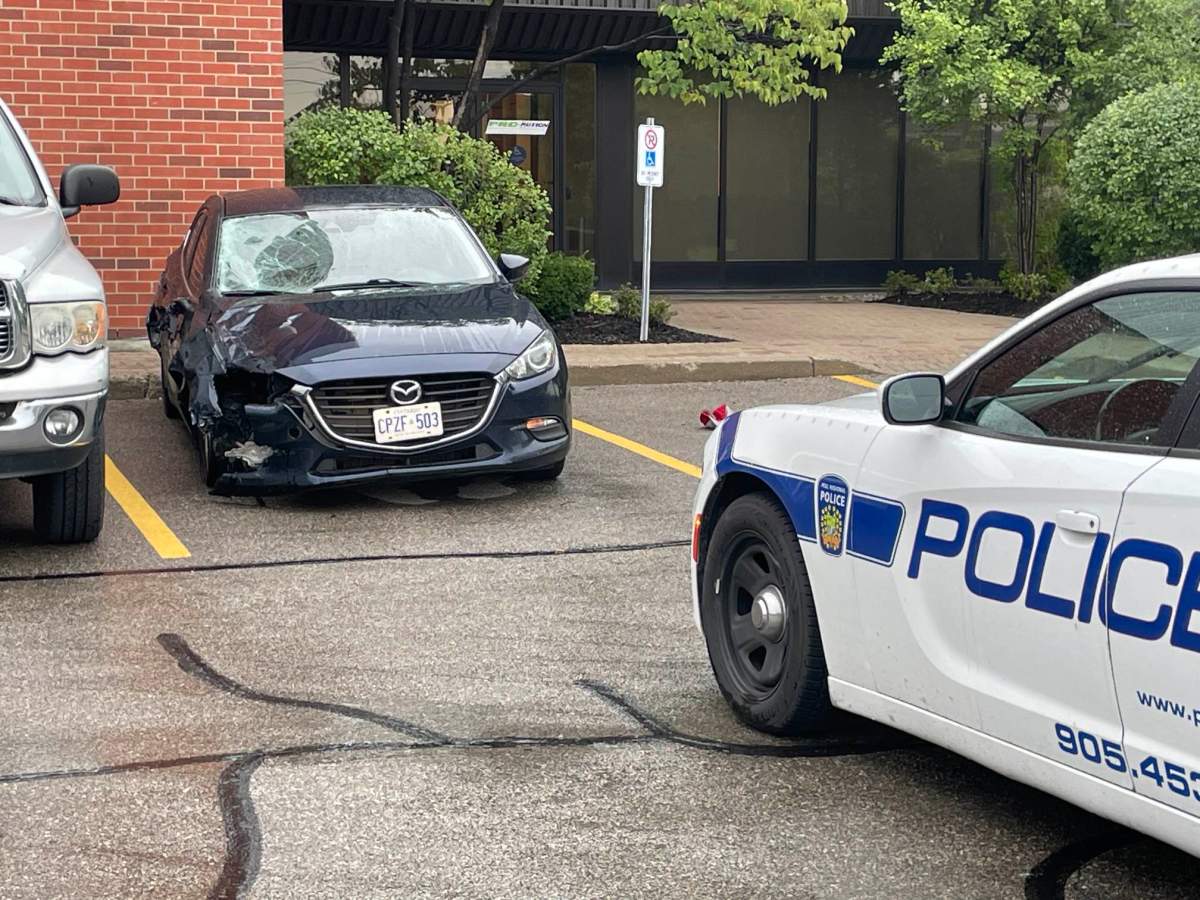 Police locate the vehicle involved in a fatal hit-and-run in Mississauga on Aug. 23, 2023.