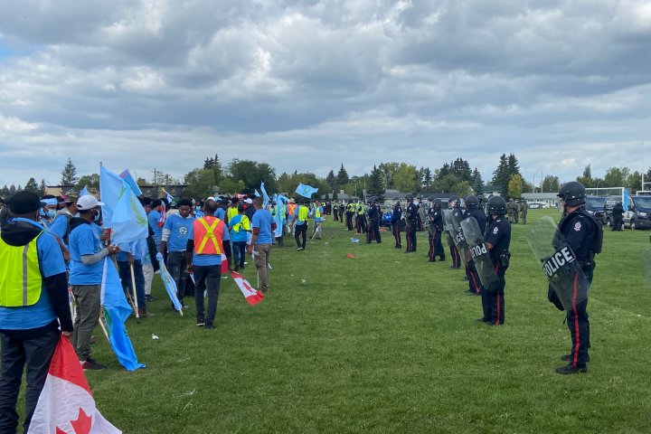 Police tactical teams respond to fight at soccer tournament in north Edmonton