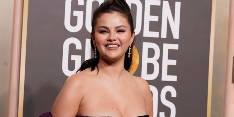 Selena Gomez Announces New Single Coming Soon