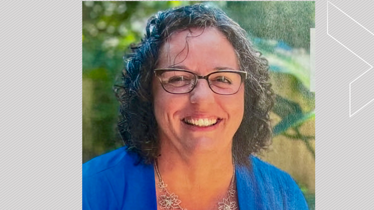 Kawartha Pine Ridge District School Board teacher Shirley Bell has been re-elected vice-president of the Elementary Teachers' Federation of Ontario.