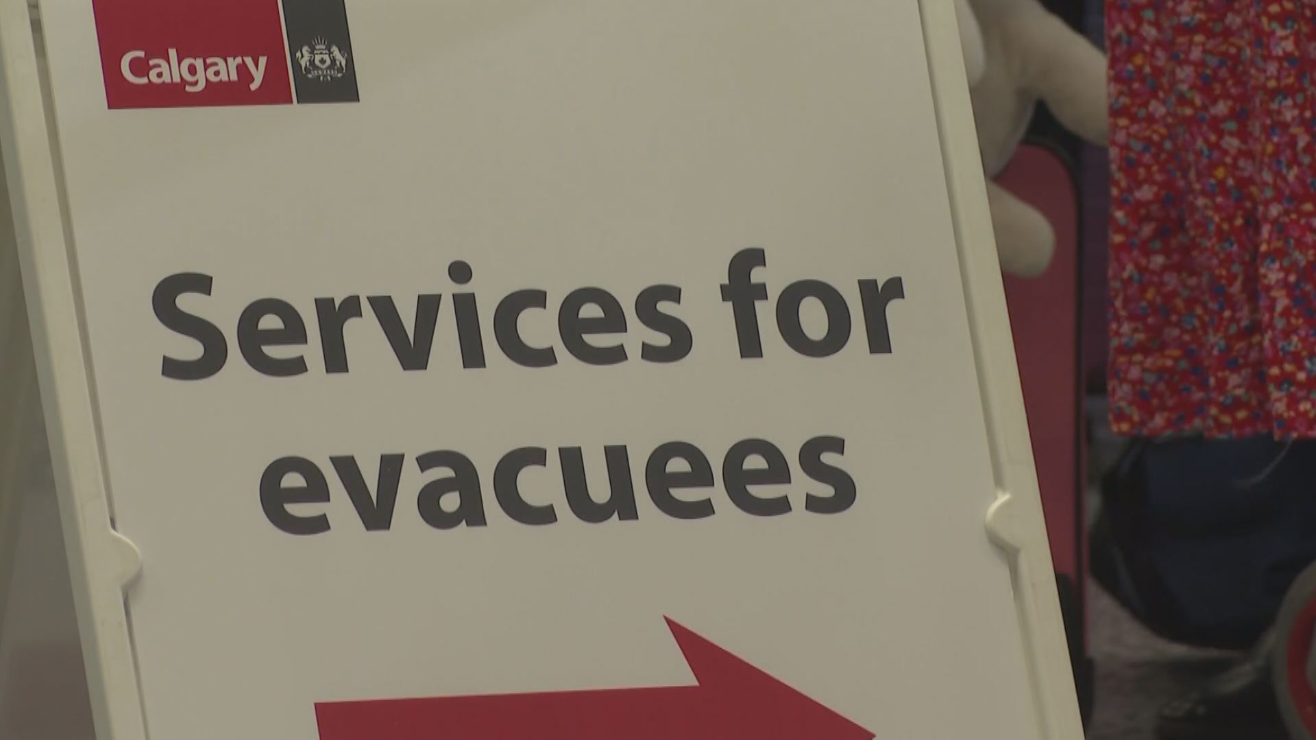 Nearly 2,700 N.W.T evacuees reach Calgary amid questions over financial support
