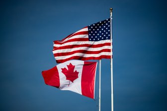 canada us flags