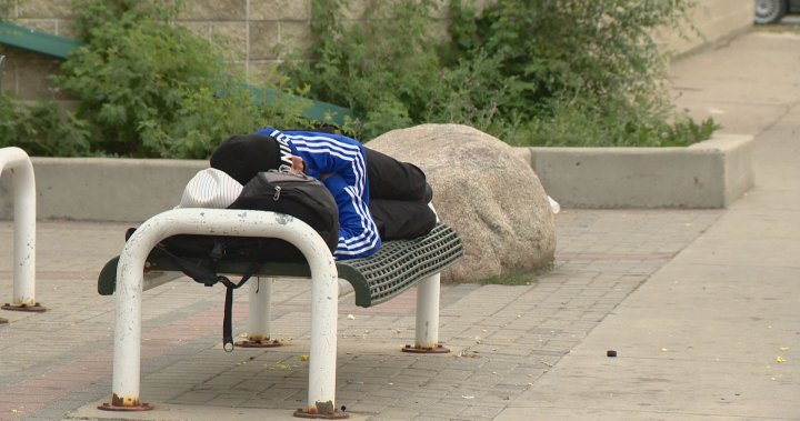 Saskatoon footing the bill on homelessness with ministry slow to act