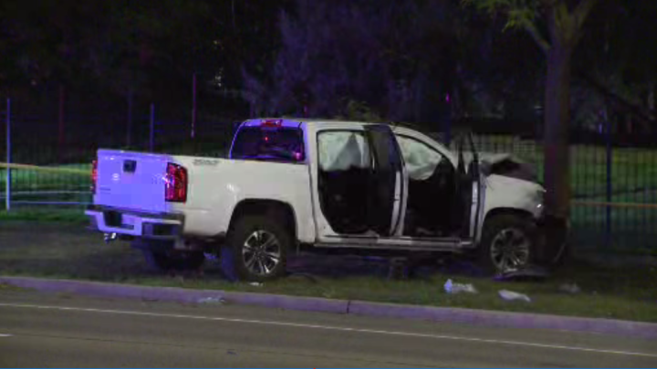 Woman dead, 2 men critically injured after crash in central Mississauga