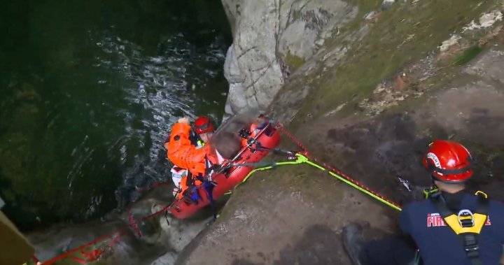 North Vancouver crews called to rescue injured cliff jumper in Lynn Canyon