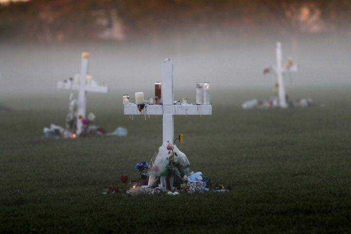 Experts stage Parkland school shooting reenactment in Florida - Vimarsana News