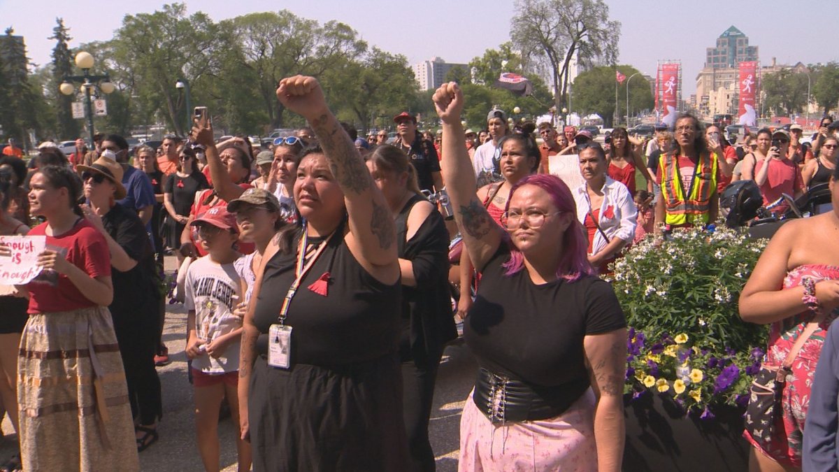 Hundreds of people gathered outside the Manitoba Legislative Building Aug. 3, calling for a search of the Prairie Green Landfill. 
