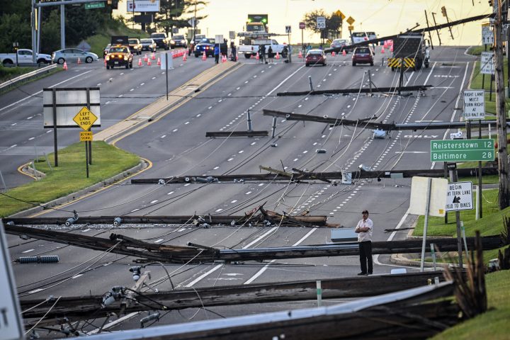 Severe U.S. Storm Kills 2 People, Leaves More Than 1 Million Without ...